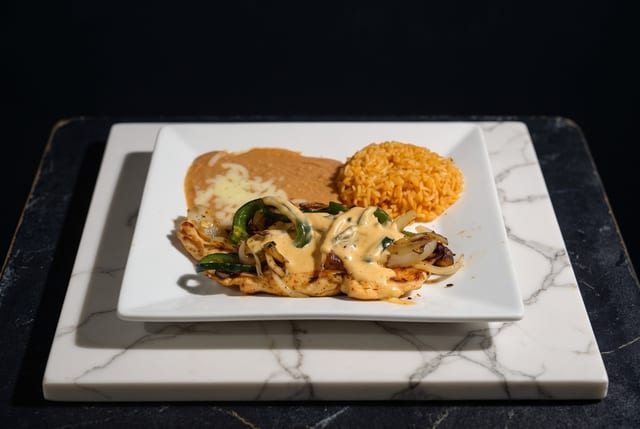 Pollo San Jose.